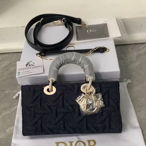 ליידי די ג'וי בינוני